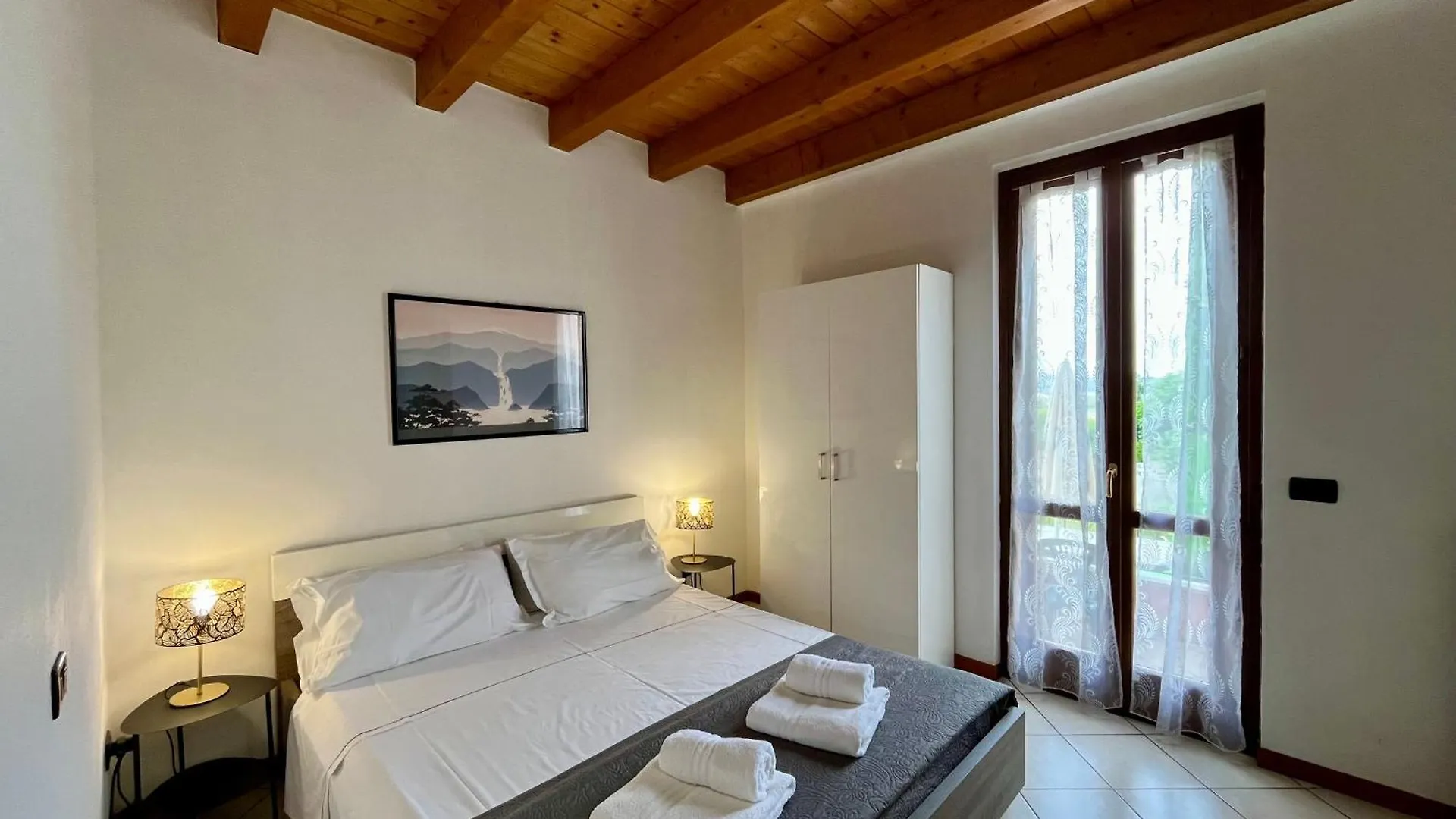 Residence La Lucciola Lonato İtalya