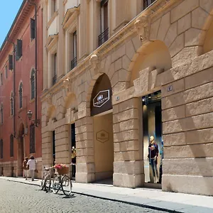 Oriana Homèl Appartement Vérone