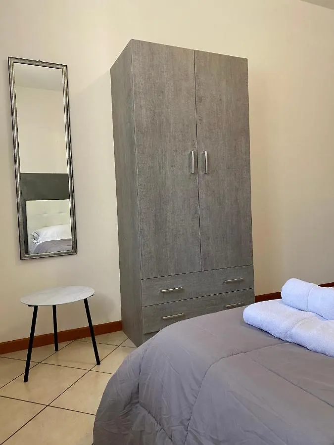 Residence La Lucciola Lonato Italy